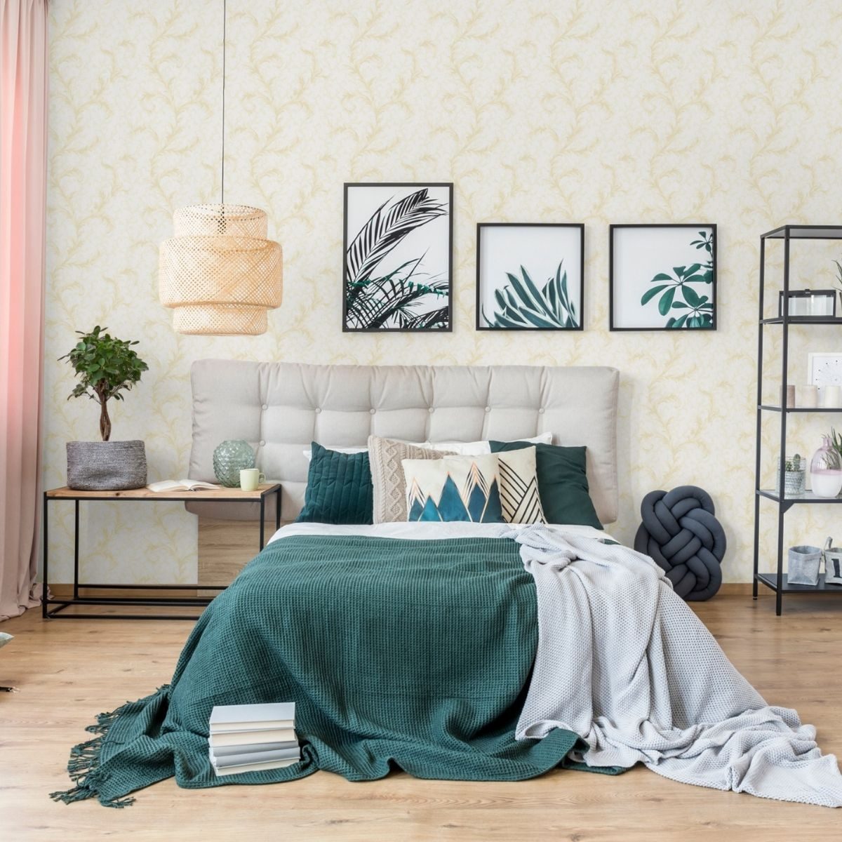 IMPERIAL-81005-2-4lithos