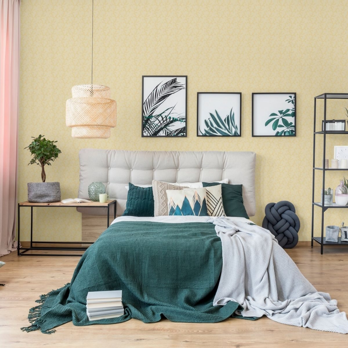 IMPERIAL-81007-4-4lithos