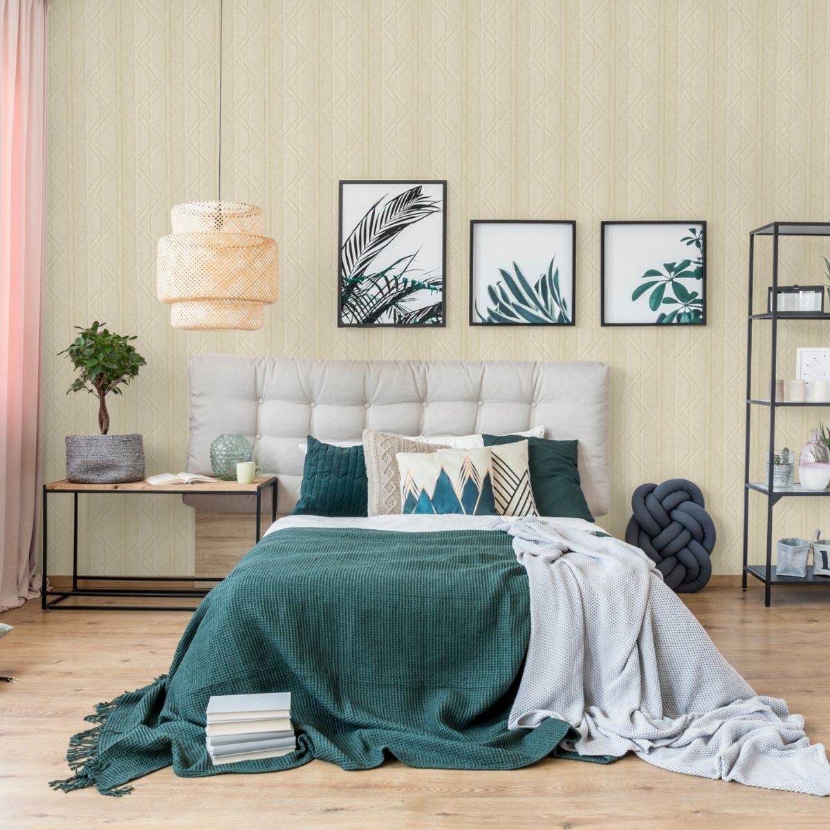 IMPERIAL-81010-2-4lithos